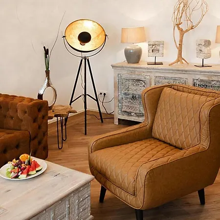 Doppelhaushaelften, * Strausberg